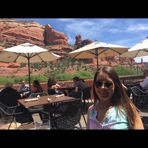 Meet your Posher, Kelly